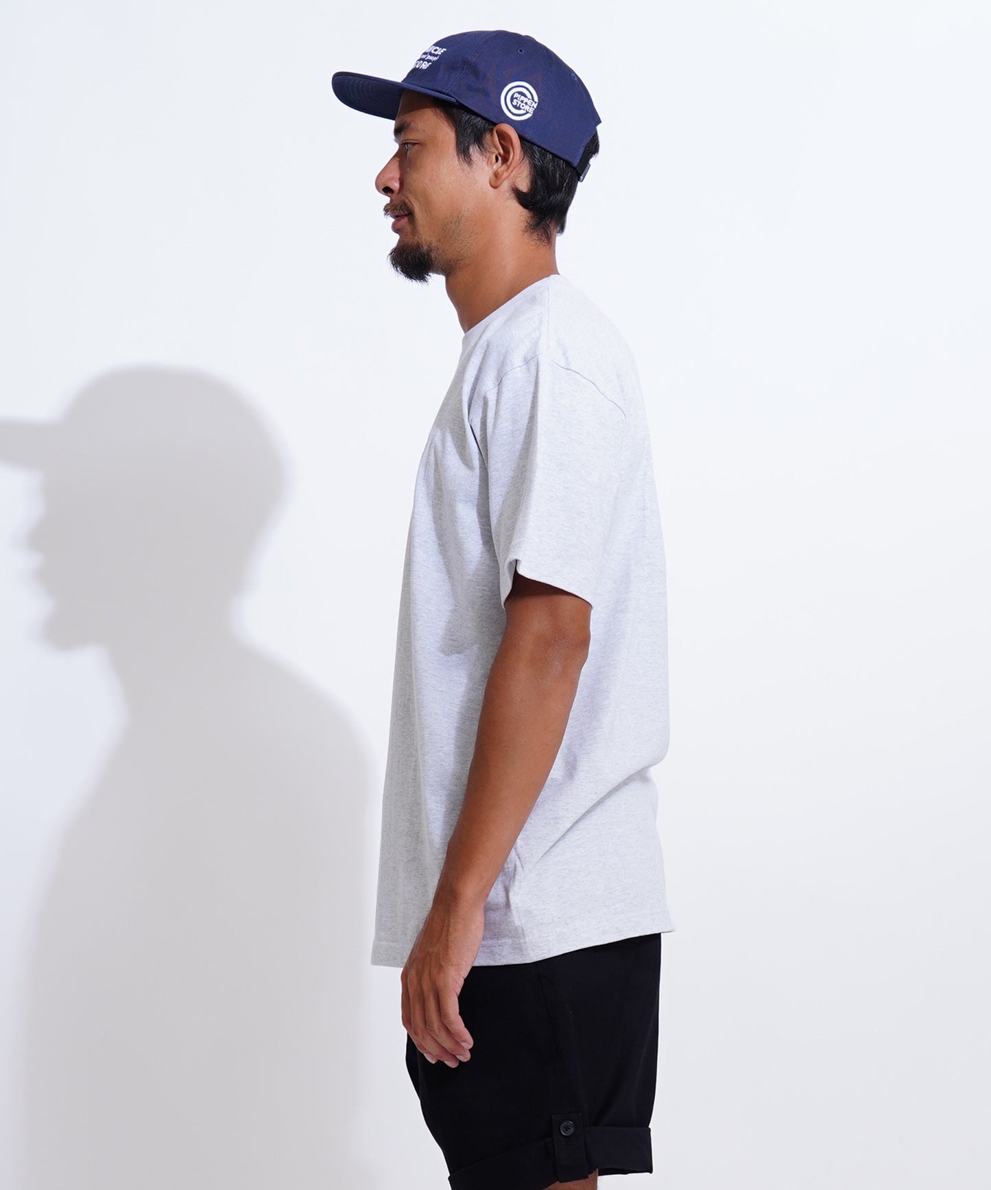 6.2oz スモールライオン刺繍Tシャツ