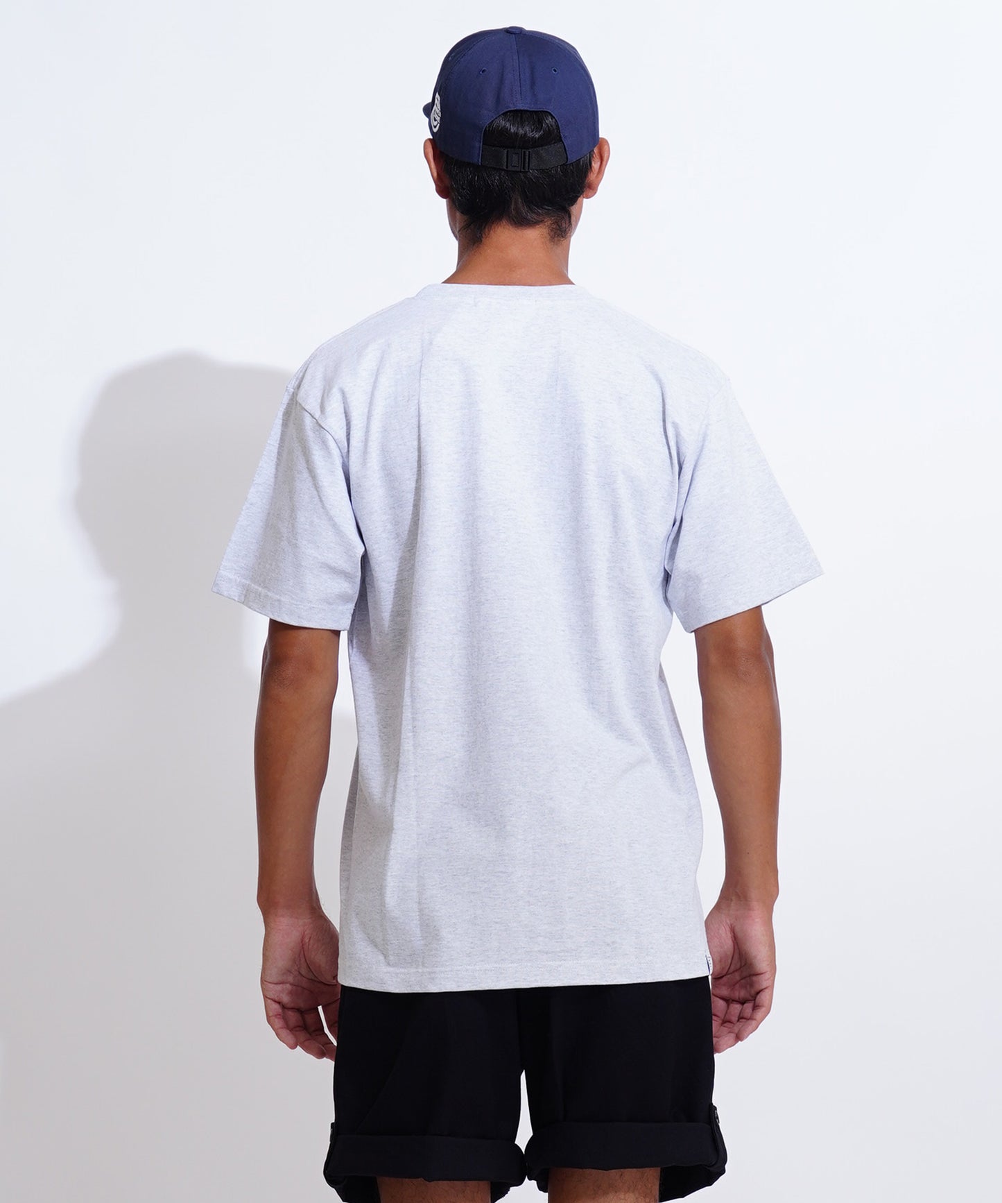 6.2oz スモールライオン刺繍Tシャツ