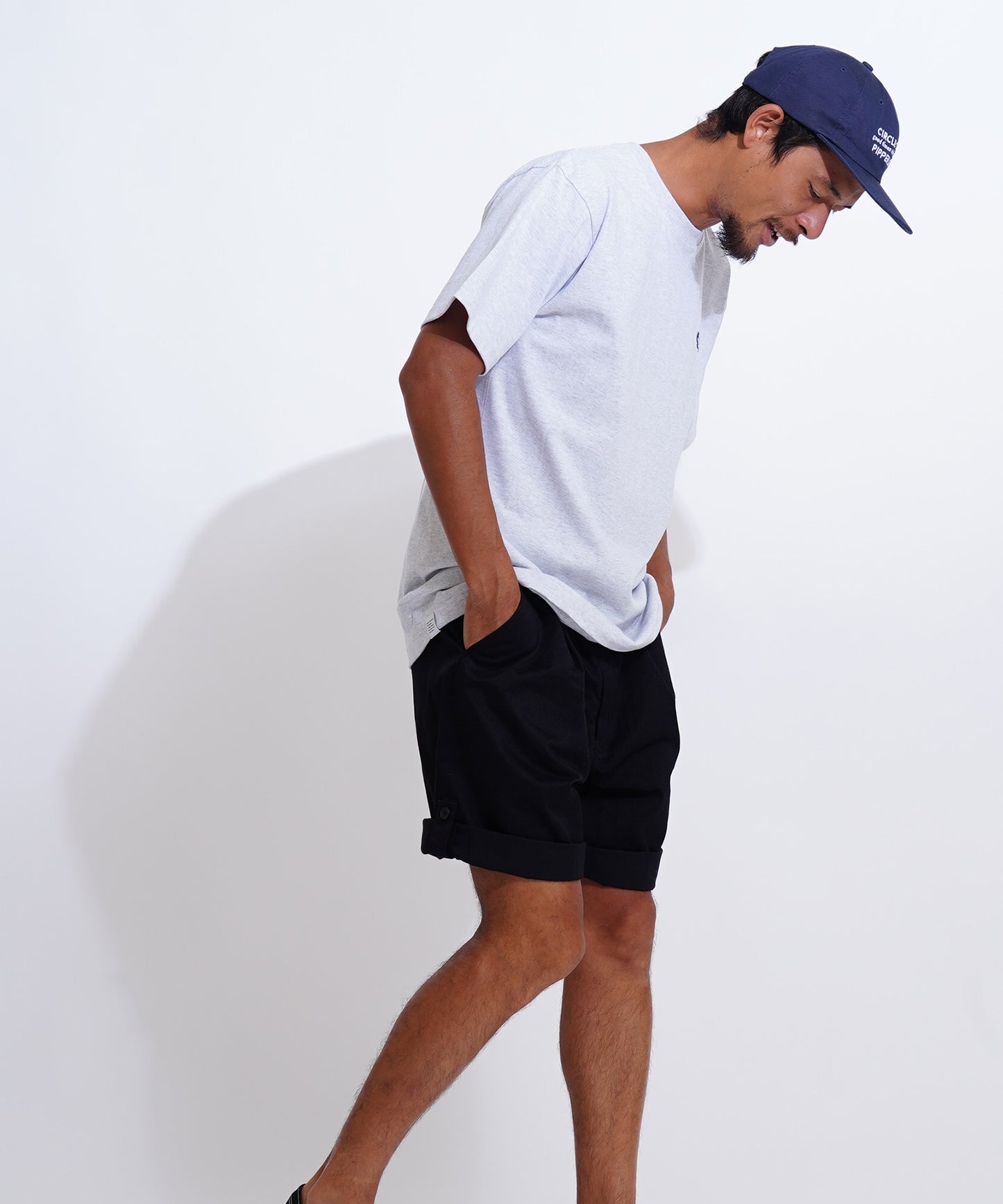 6.2oz スモールライオン刺繍Tシャツ