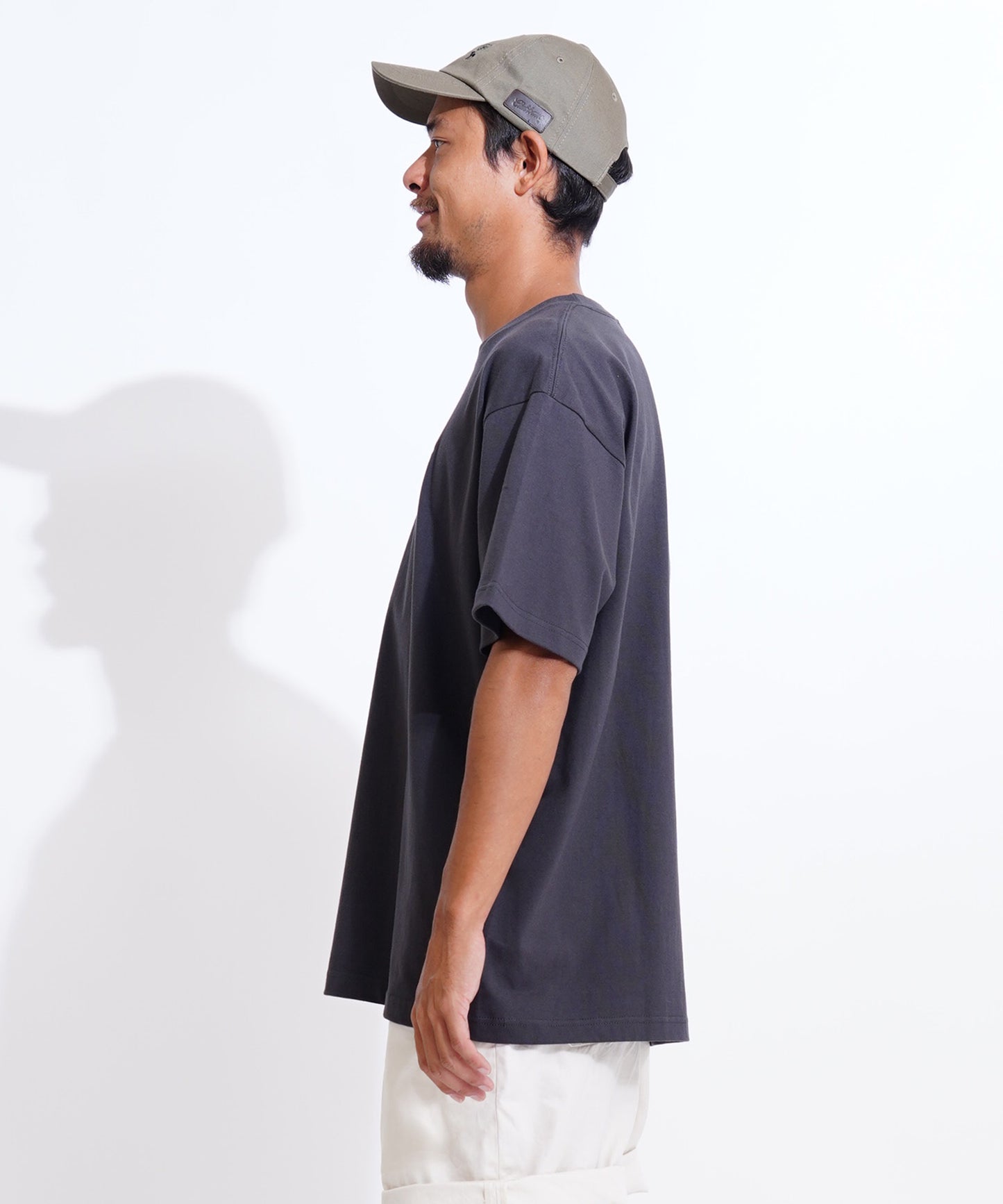 6.2oz スモールライオン刺繍Tシャツ
