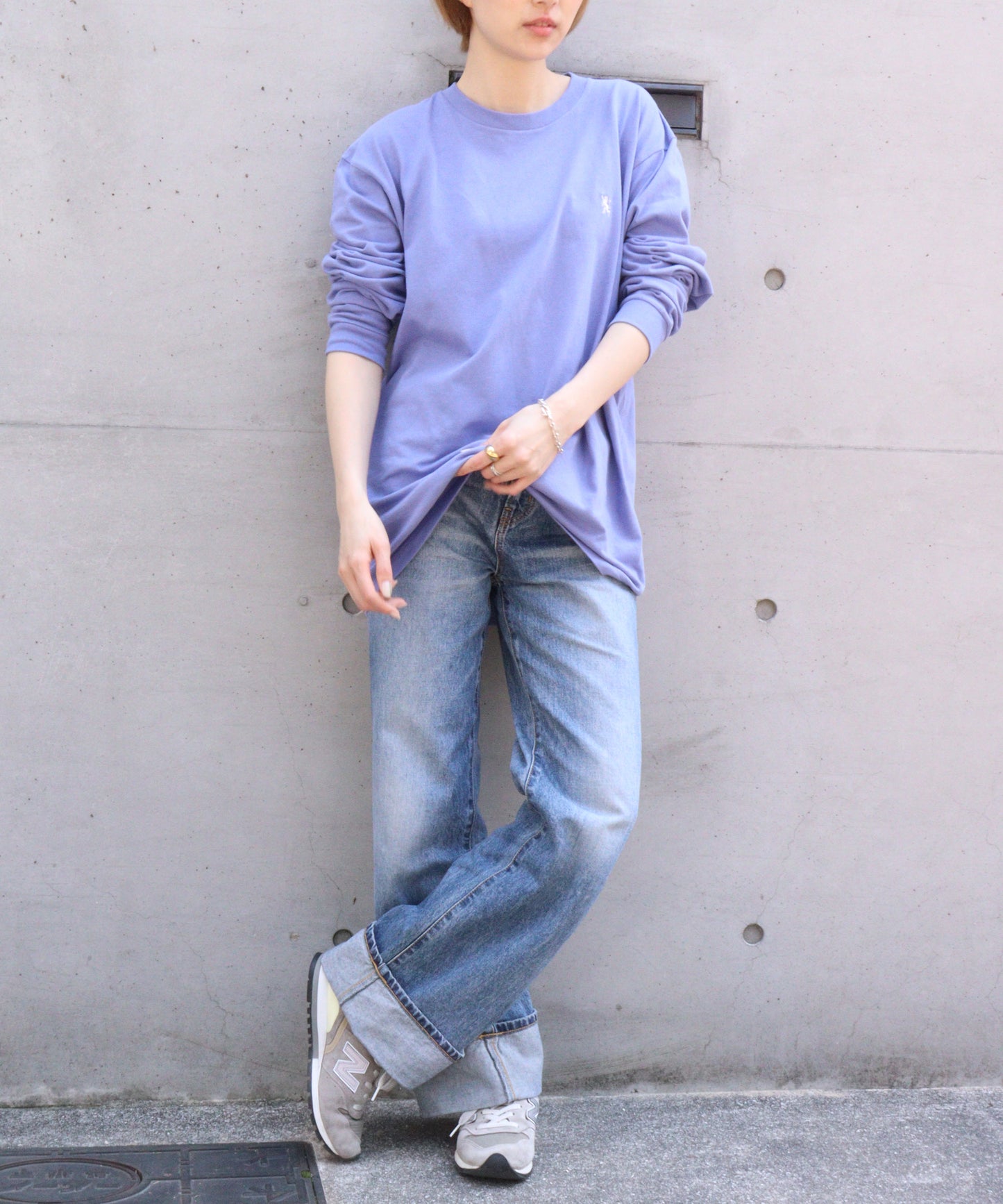 スモールライオン刺繍ロングTシャツ(男女兼用)