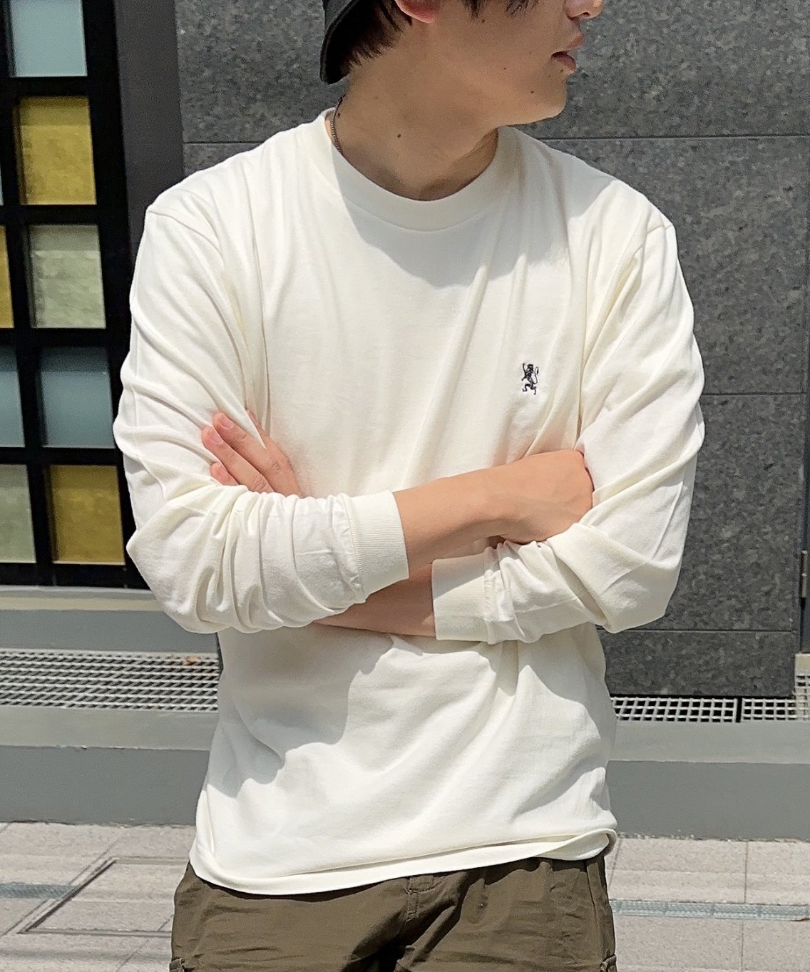 スモールライオン刺繍ロングTシャツ(男女兼用)
