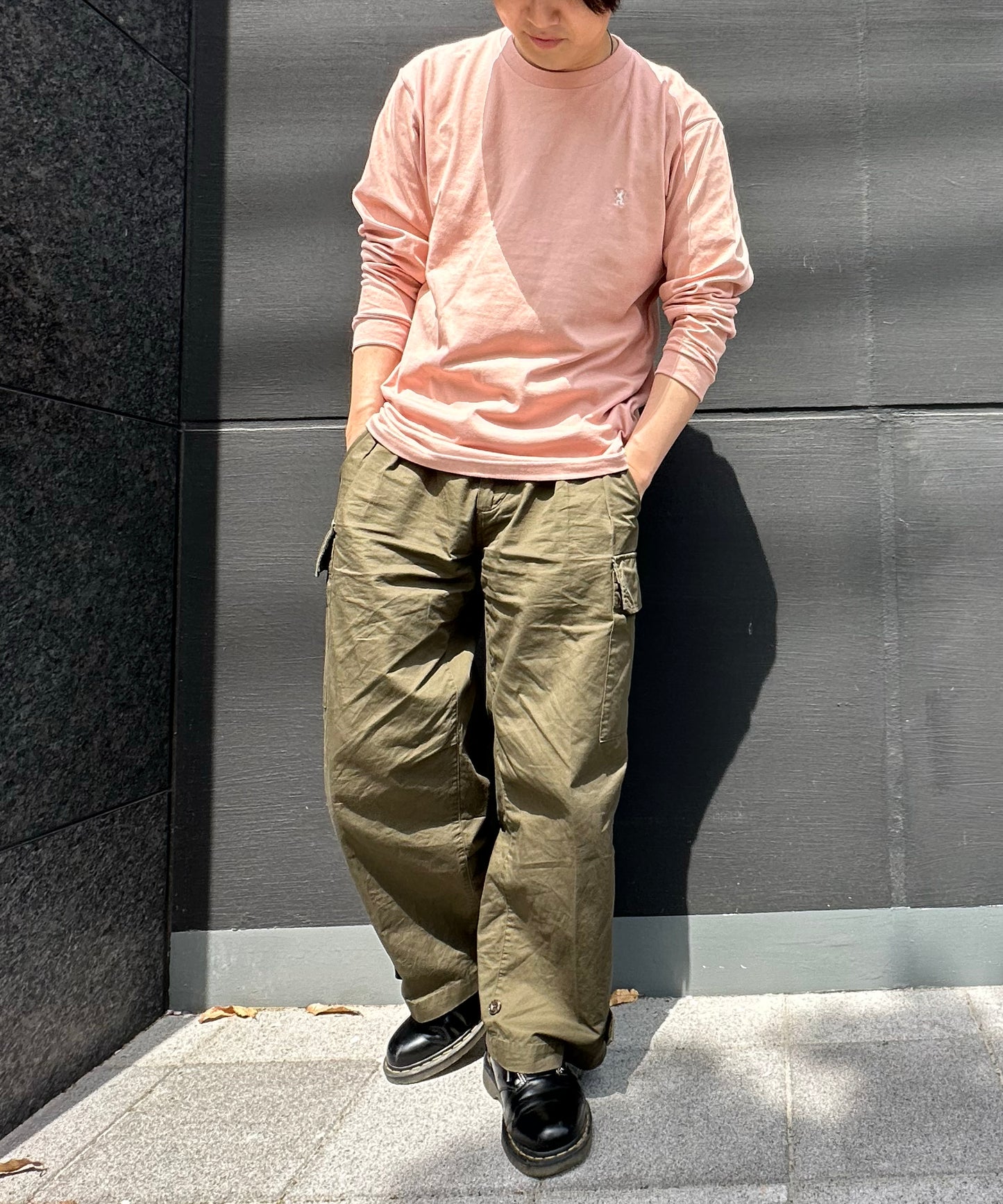 スモールライオン刺繍ロングTシャツ(男女兼用)