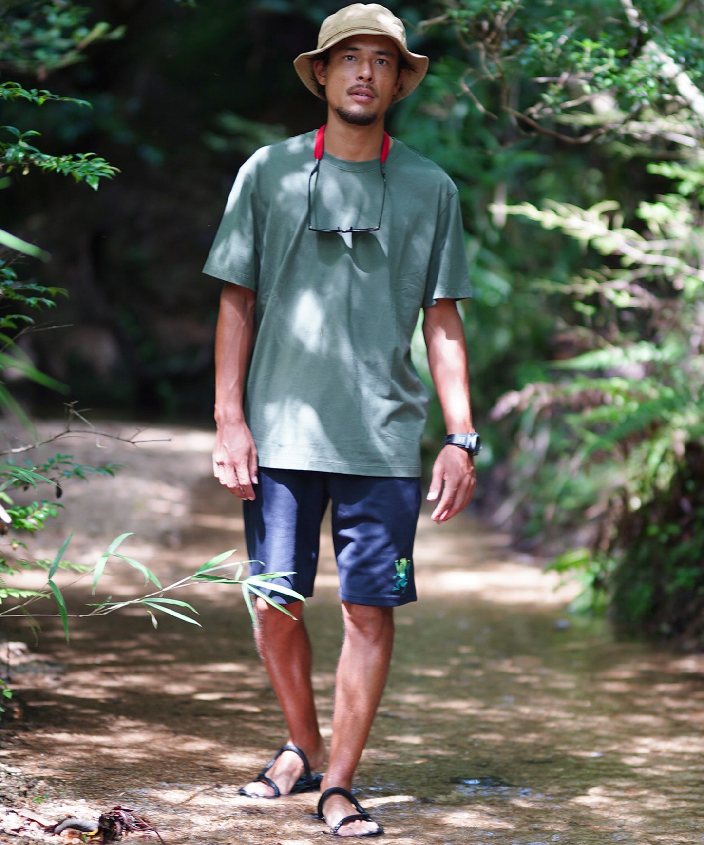 ベーシックコットンクルーネック半袖Tシャツ