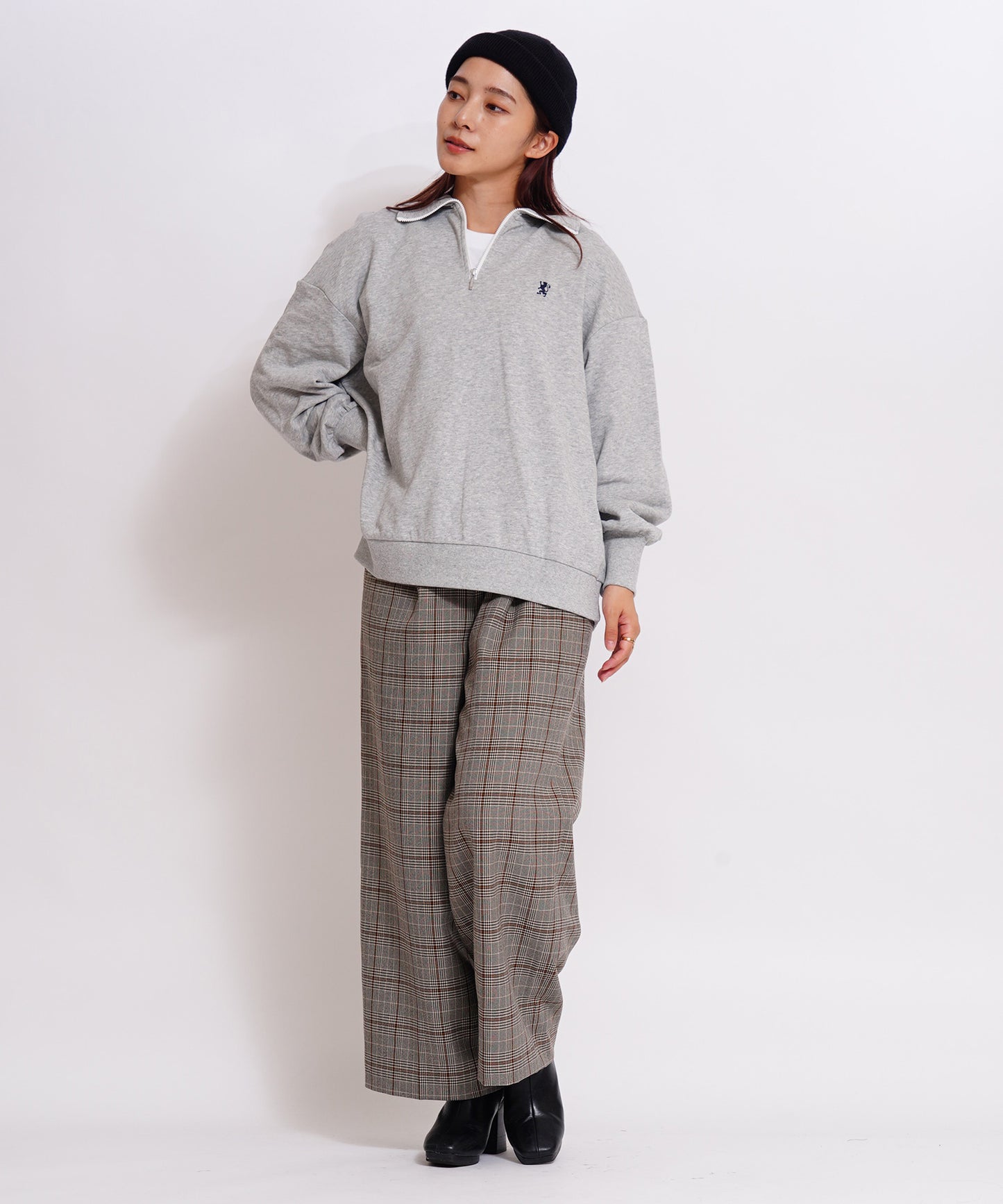 スタンドハーフジップ裏毛スウェット