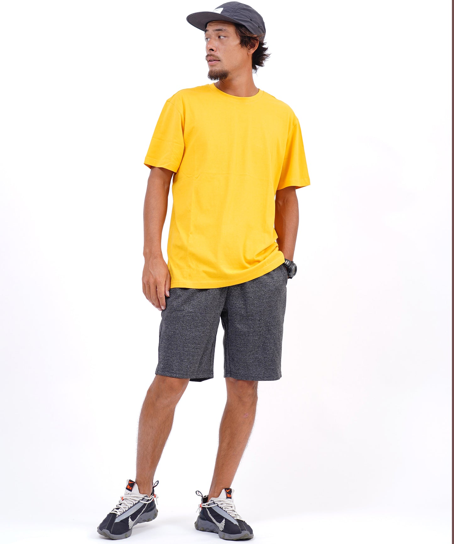 ベーシックコットンクルーネック半袖Tシャツ