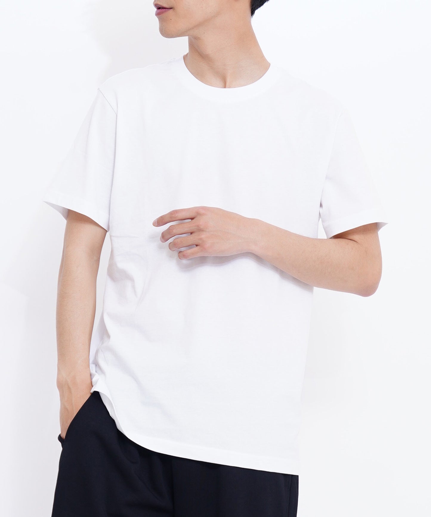 ベーシックコットンクルーネック半袖Tシャツ