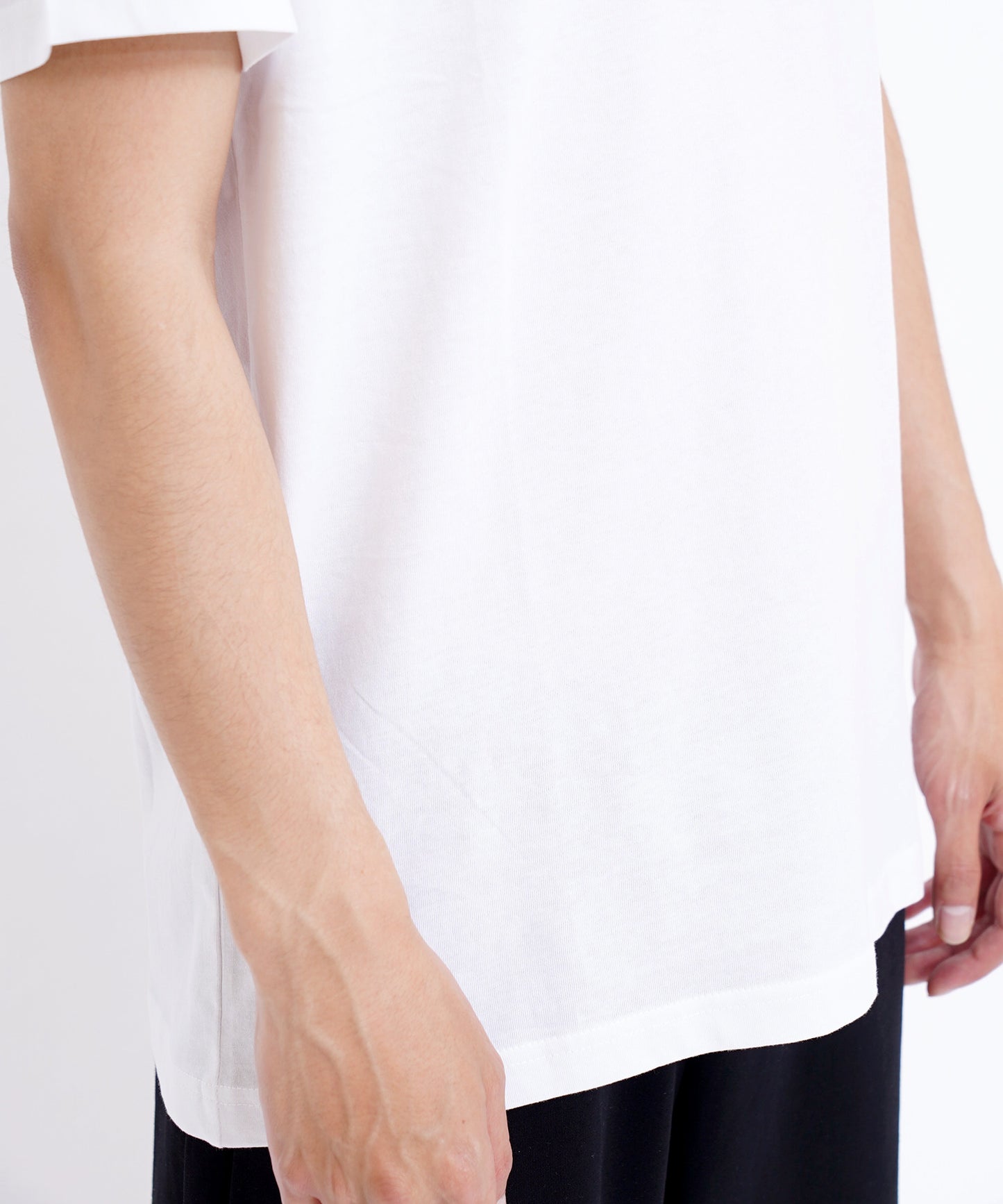 ベーシックコットンクルーネック半袖Tシャツ