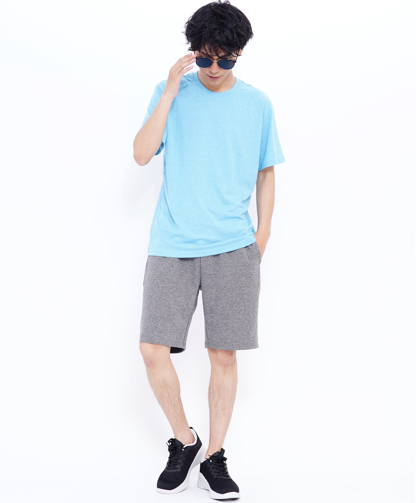 ベーシックコットンクルーネック半袖Tシャツ