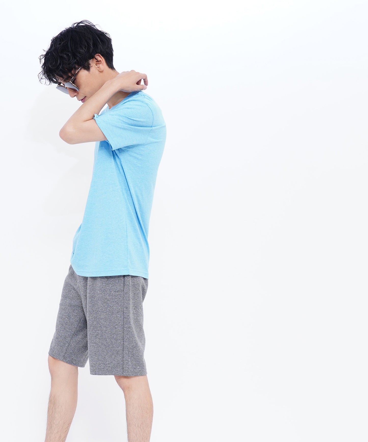ベーシックコットンクルーネック半袖Tシャツ