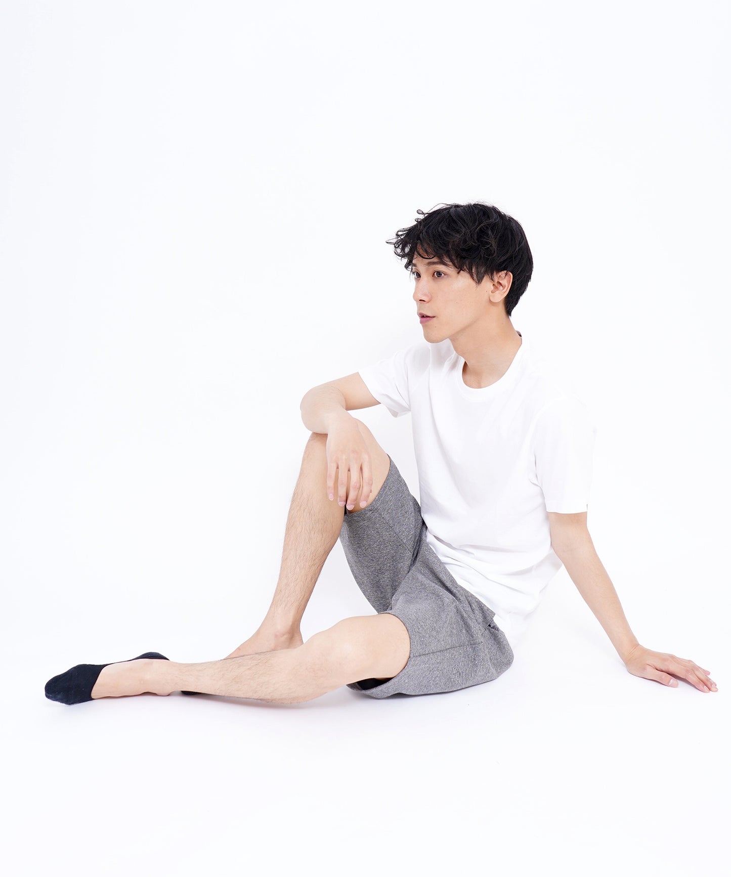 ベーシックコットンクルーネック半袖Tシャツ