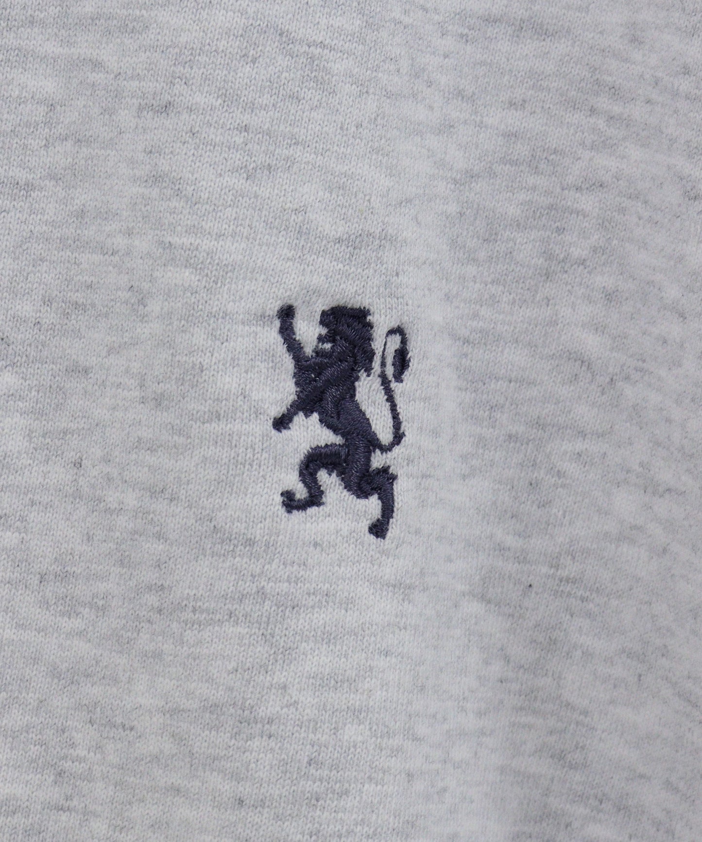 6.2oz スモールライオン刺繍Tシャツ